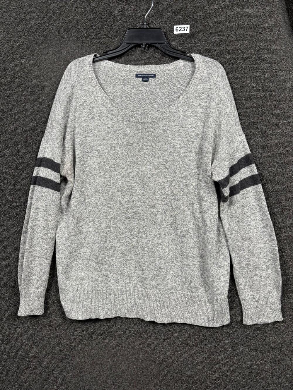 American Eagle Knit Sweater Womens Size L Oatmeal Gray Pullover Long Sleeves